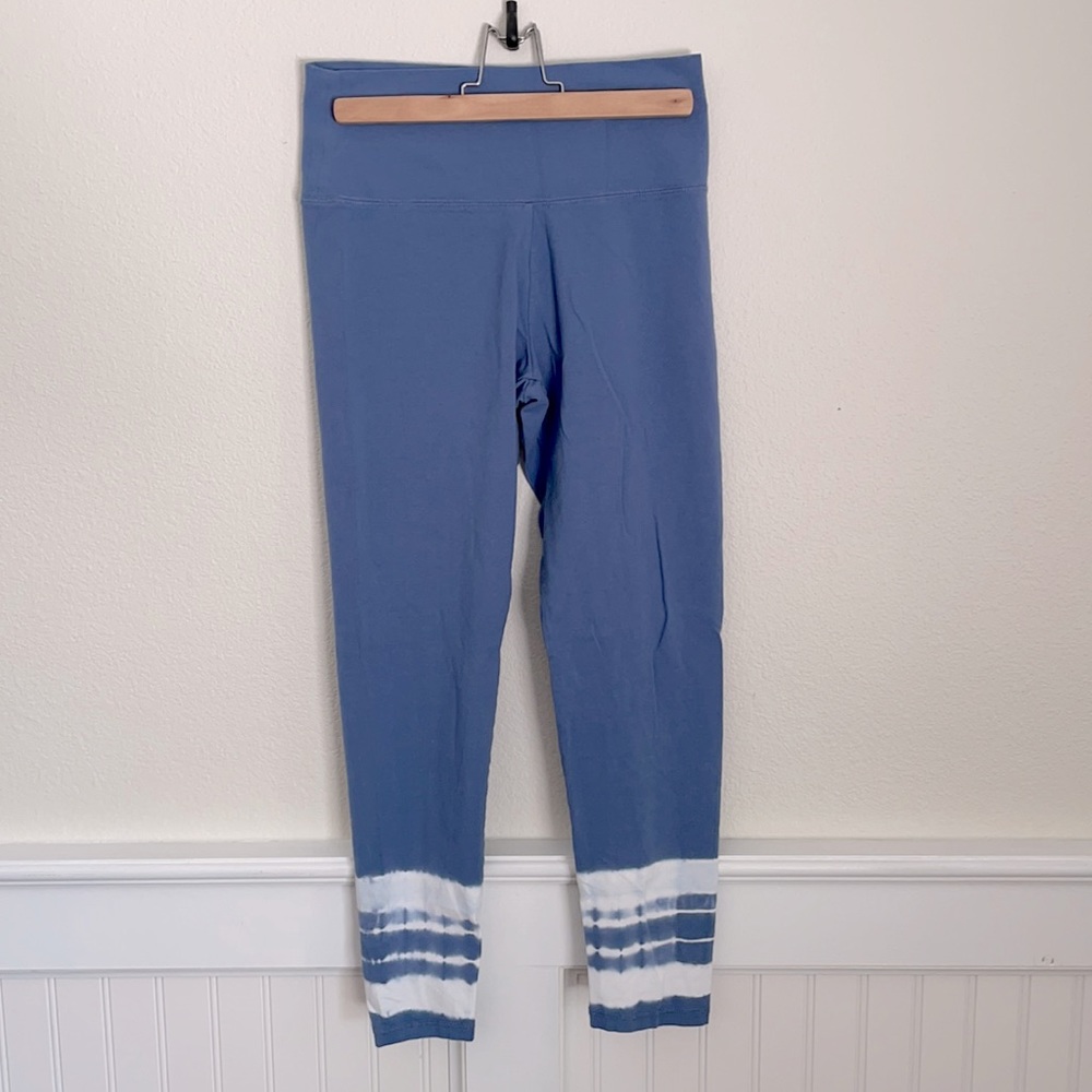 AERIE LEGGINGS SIZE L